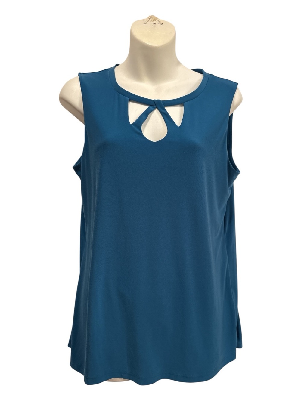 Jones Studio Teal Cutout Neck Sleeveless Tank blouse. Size medium